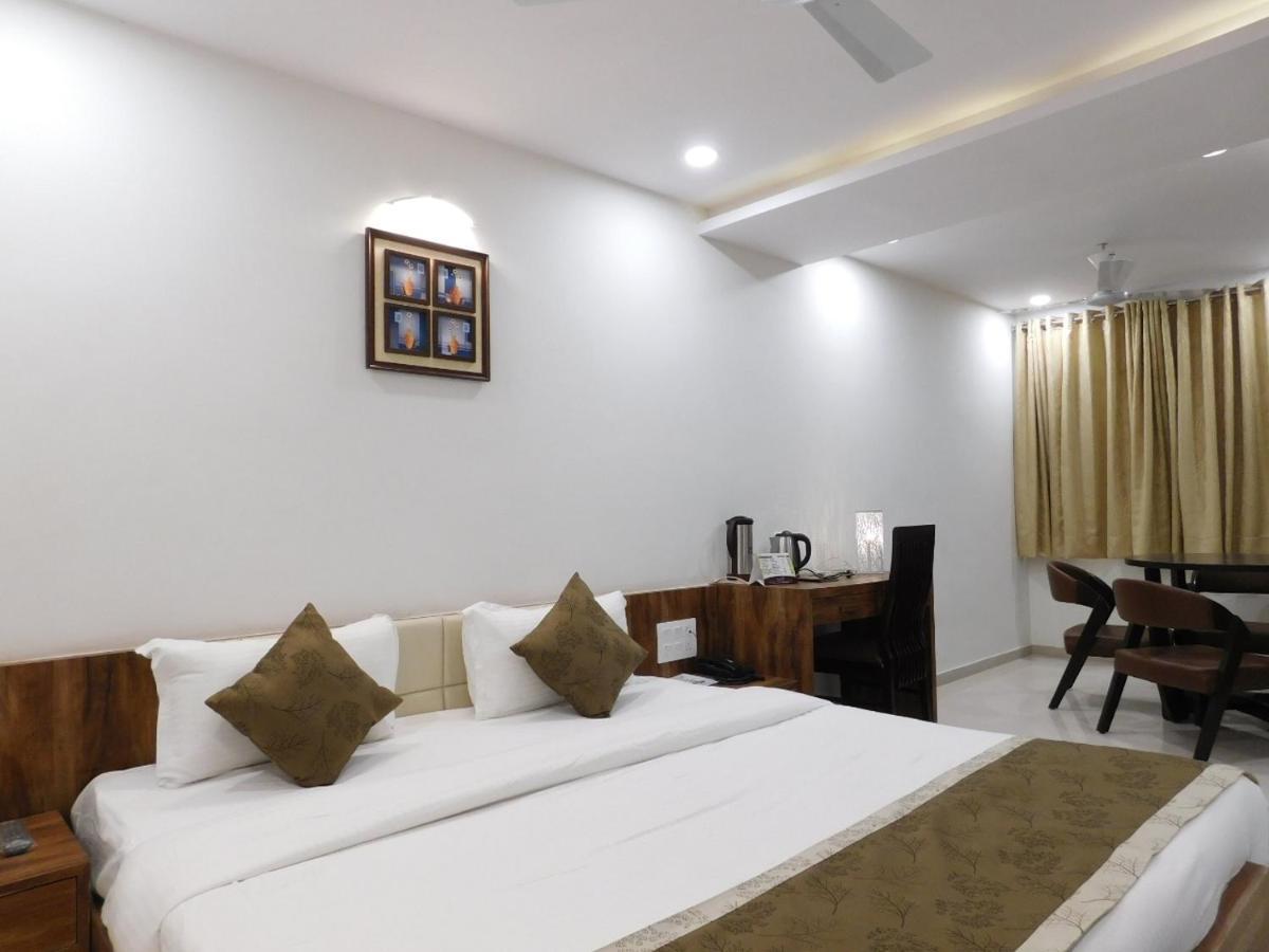 Hotel Shiva Club And Resort Mundra Εξωτερικό φωτογραφία